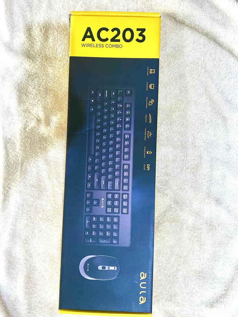 AURA wireless keyboard and mouse 1