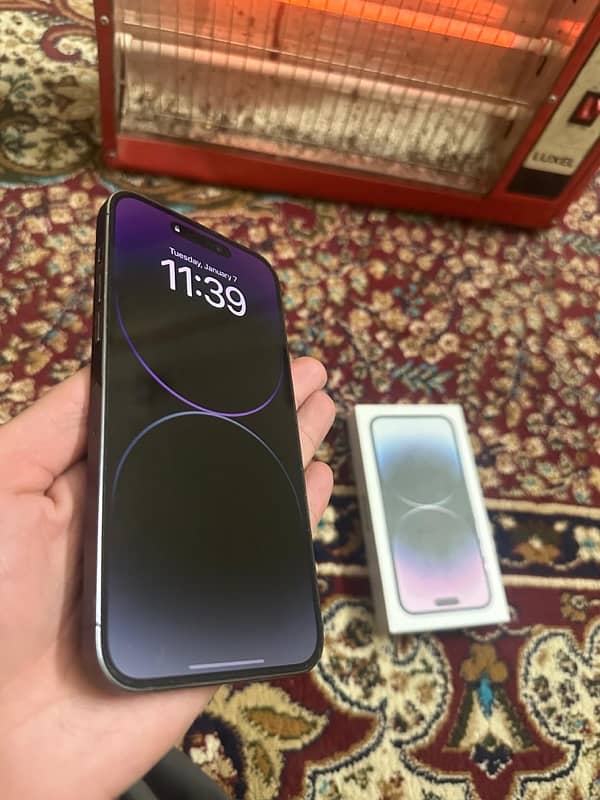 I phone 14 pro max 256 Gb Pta register. 2