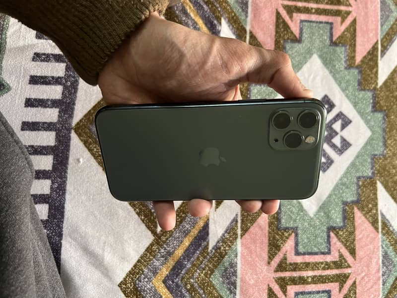 iPhone 11 Pro 256 PTA 4