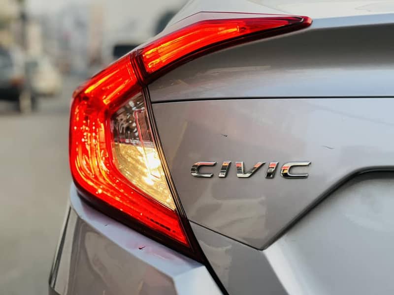 Honda Civic Oriel 2020 11