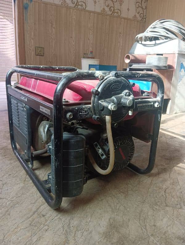 honda generator 3KVA fuel type petrol and gass 1