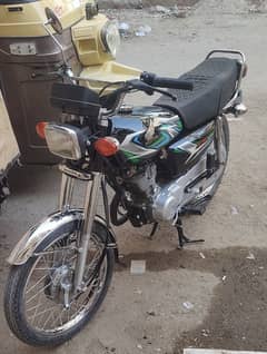 Honda 125 2023 black