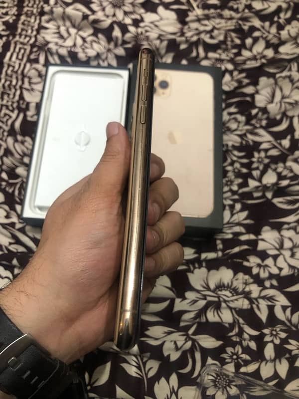 iPhone 11 Pro Max PTA approved 6