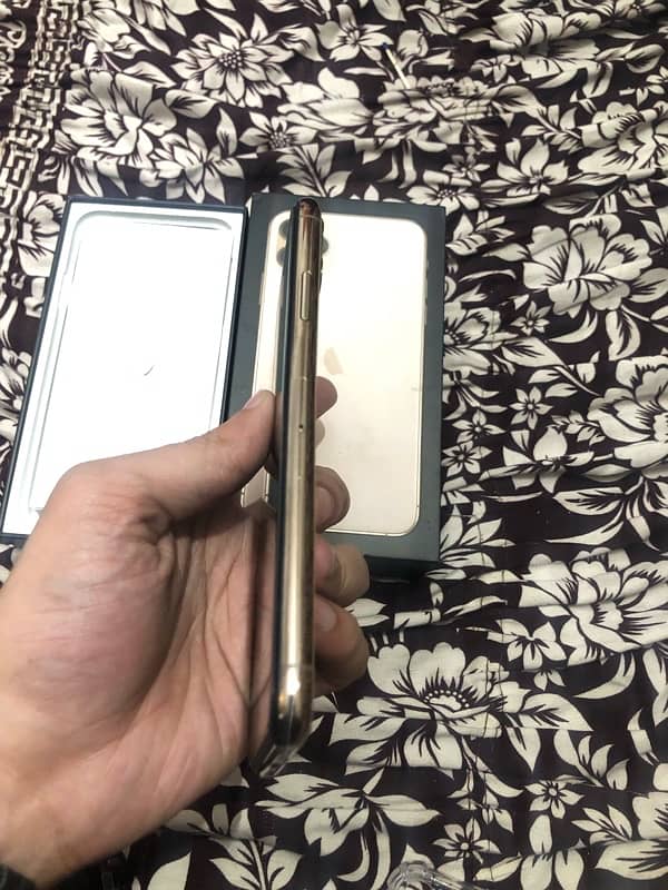 iPhone 11 Pro Max PTA approved 8