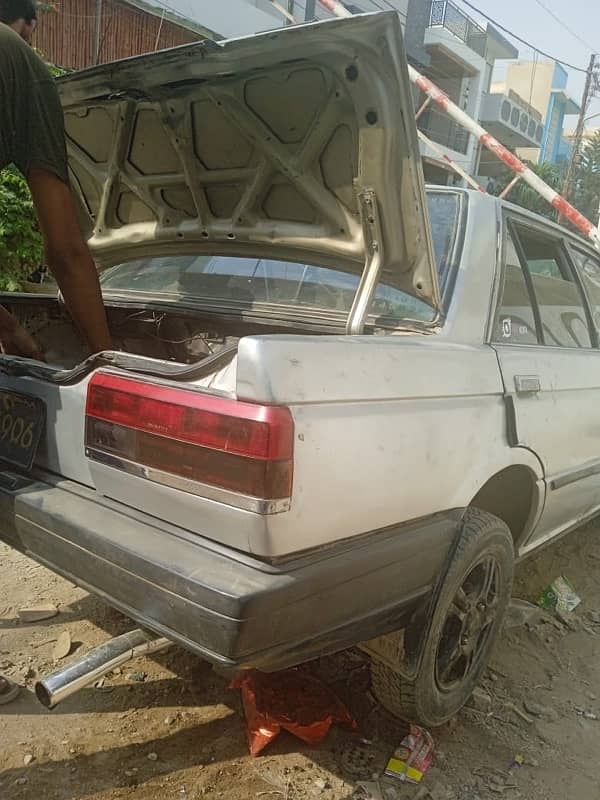 Nissan Sunny 1986 1