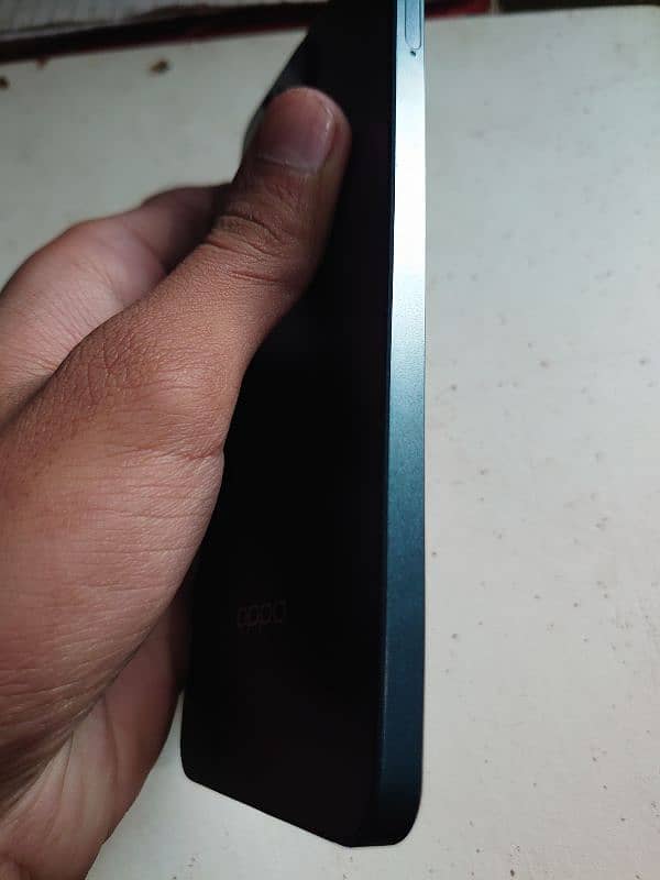 Oppo Reno F11 5G WITH box Charger 9