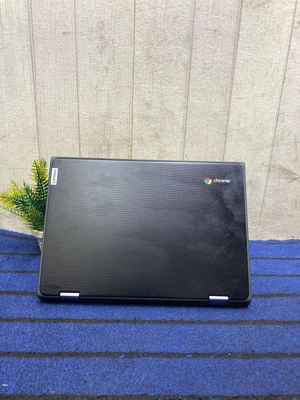 Lenovo | ChromeBook 300E (2nd Gen) | 4GB RAM | 32GB Storage | 11.6″ 1