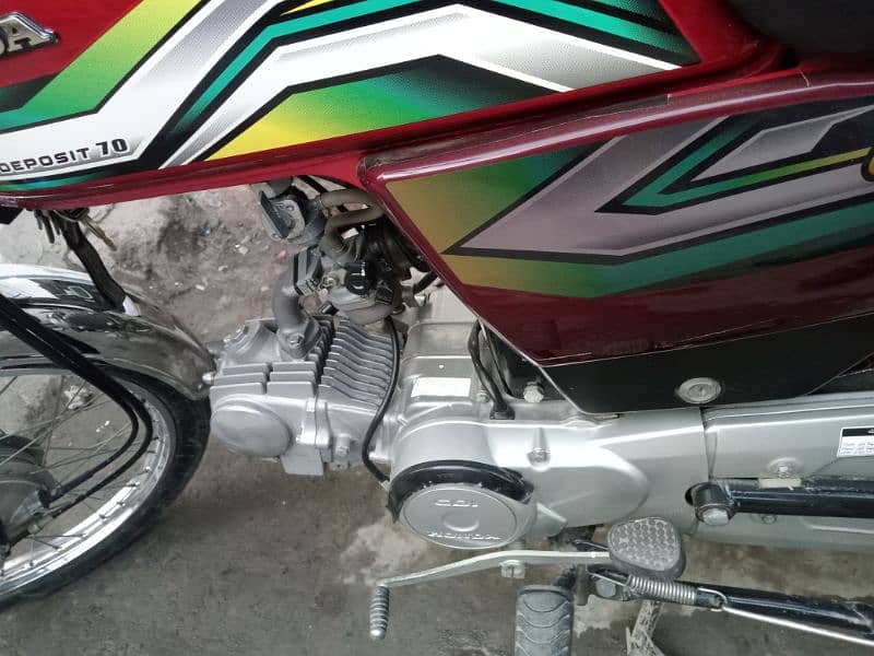 CD 70 bike 4