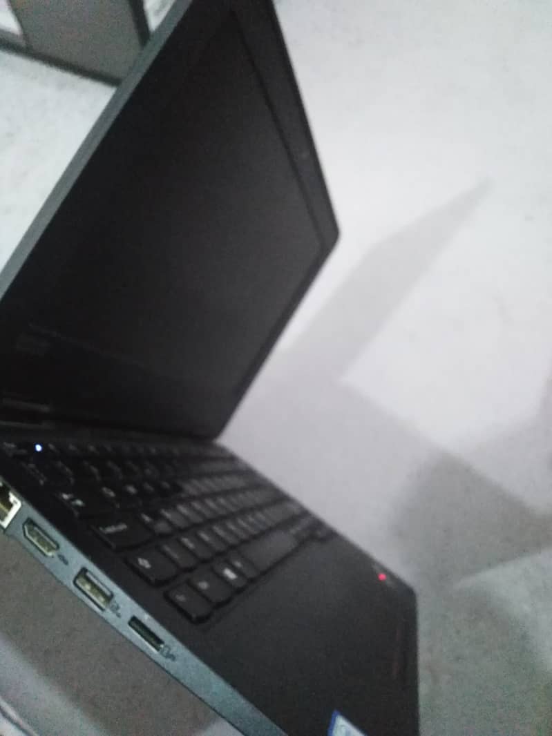 Lenovo 11e Intel Core i5 7th Gen 3