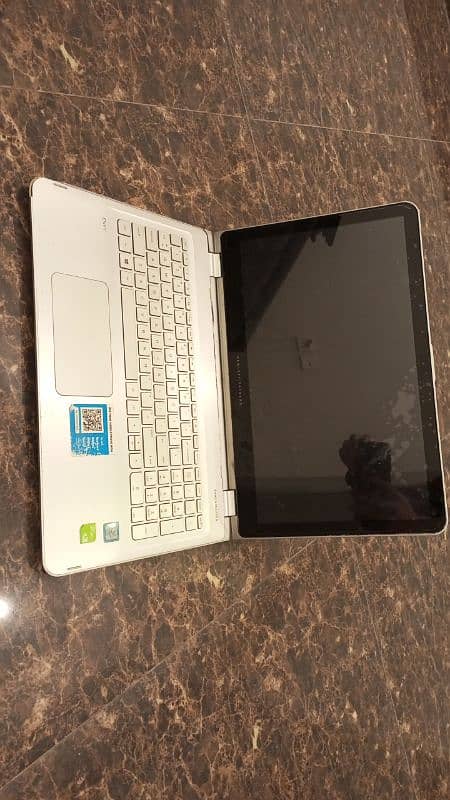 Hp Envy x360 i7 convertable 1