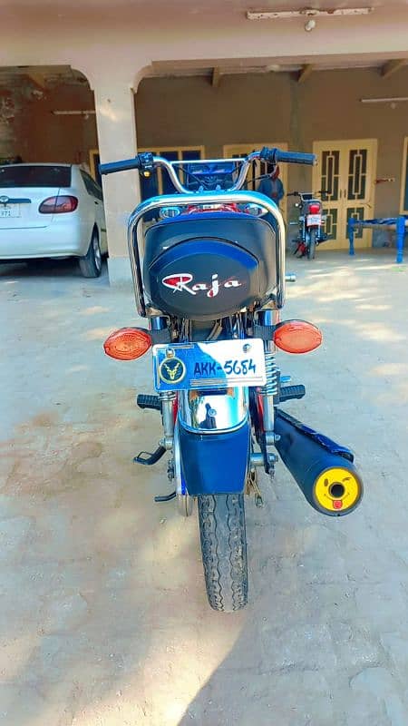 Honda 125 for sale bilkul new ha koi fault nai 289 village may ha 3