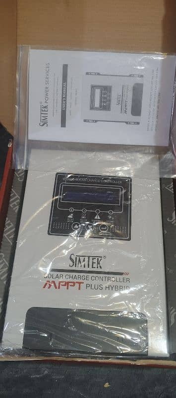 Simtek 70A Hybrid MPPT Solar Charge Controller 2