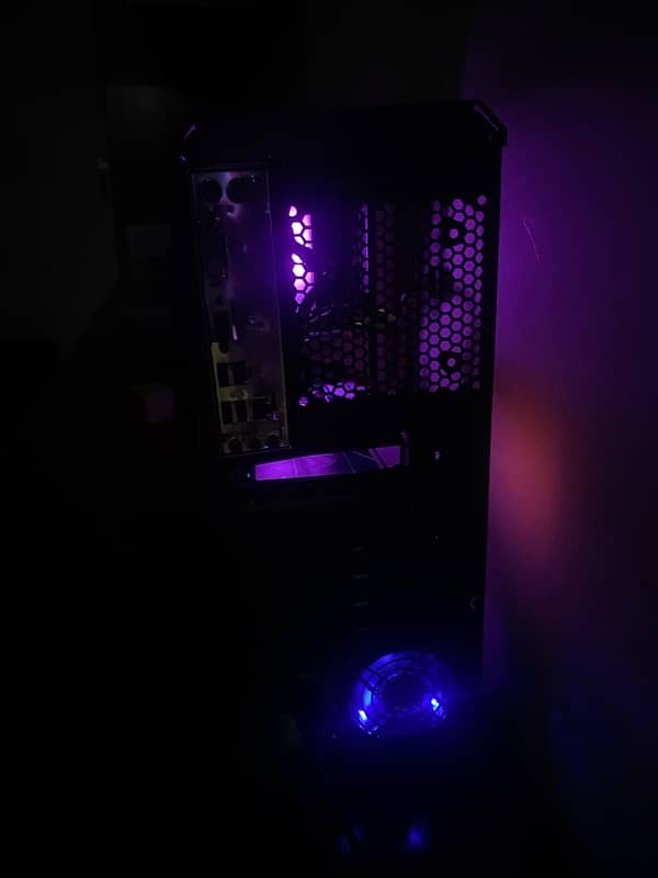 Core i5, RX 590 8GB, 1TB HDD, Ready to play! Budget Gaming PC 3