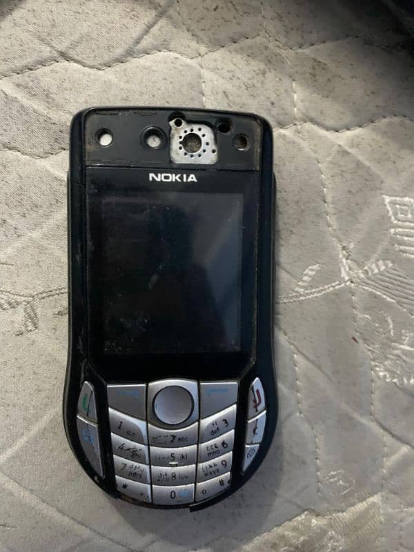 NOKIA 6630 1