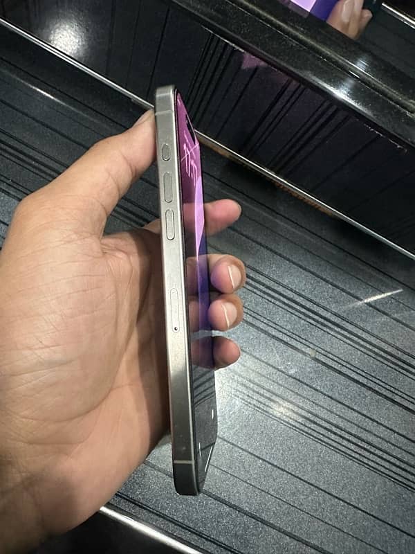 Iphone 15 pro max pta approved 4