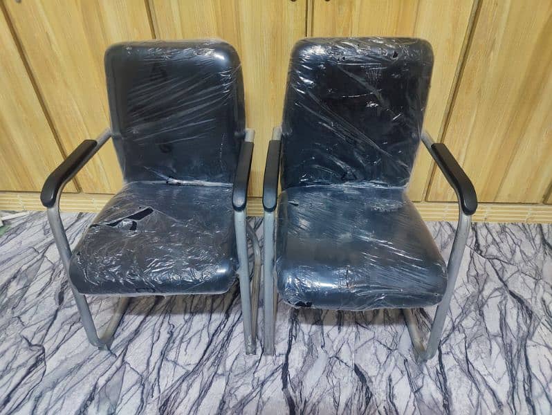 office chairs urgent sale 0