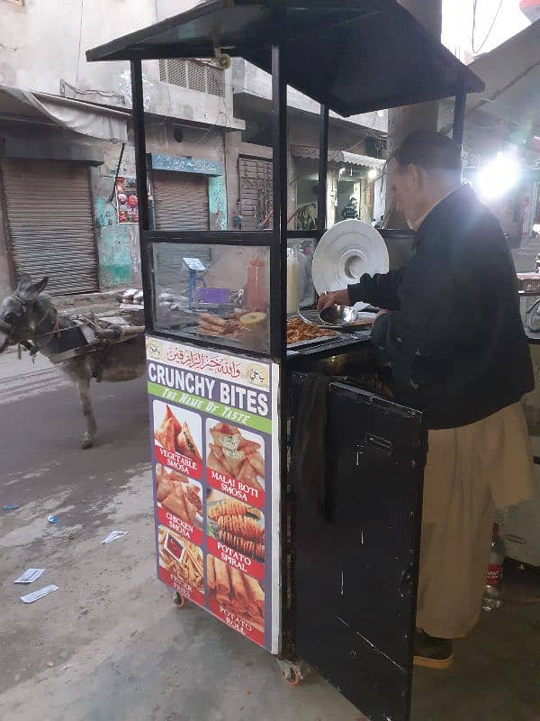 burger , chips samosa counter 1