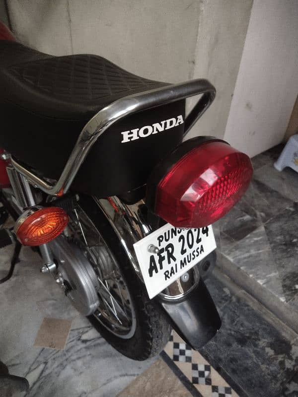 Honda 125 6