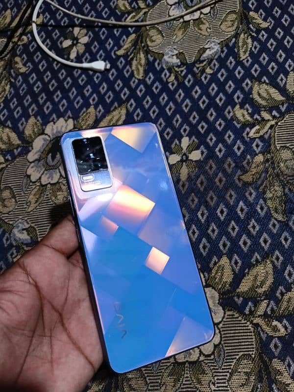 vivo v21e saaf condition only back brake lalamusa . Guliana 4