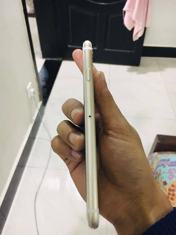 iPhone 6s 64 GB pta approved 3