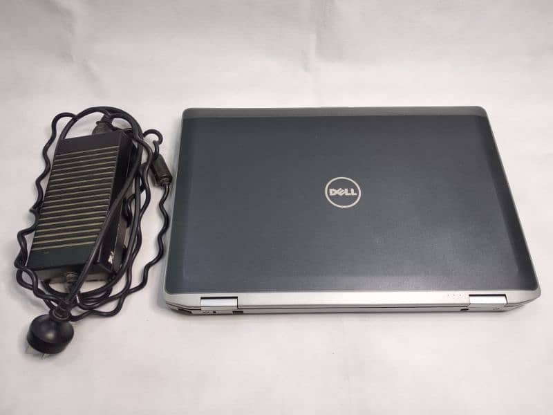 DELL Latitude E6530 • i5 3rd • 8GB • 256GB SSD 0