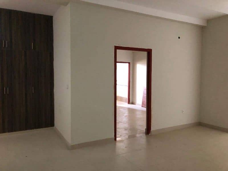 G13 Lifestyle residency apartment for sale. 7