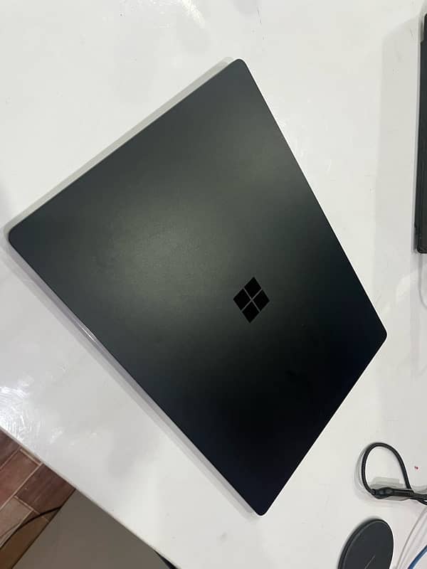 Surface Laptop 3 i7 10th 32/1TB 8