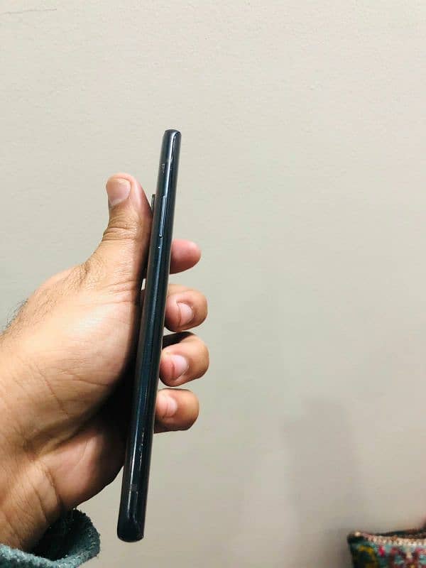 one plus 8 pro 256&12 1