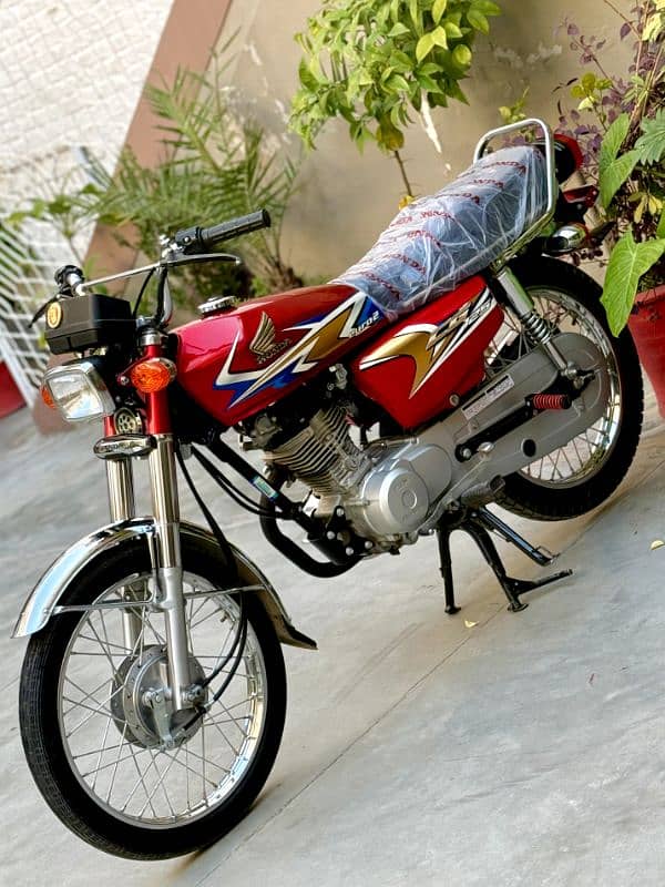 Honda 125 2020  Antique 1