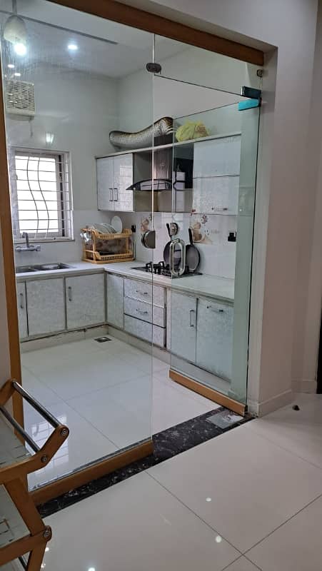 8 Marla Lower Portion Furnished Rent In usman Block Fully Furnished 8