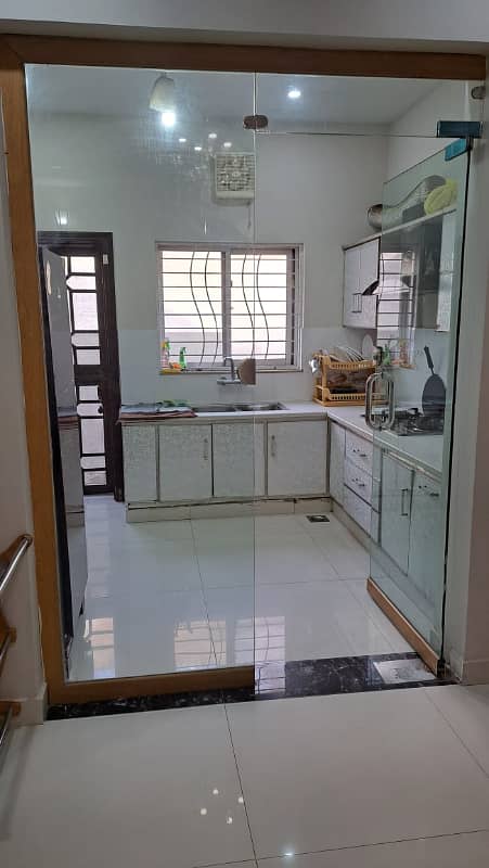 8 Marla Lower Portion Furnished Rent In usman Block Fully Furnished 16