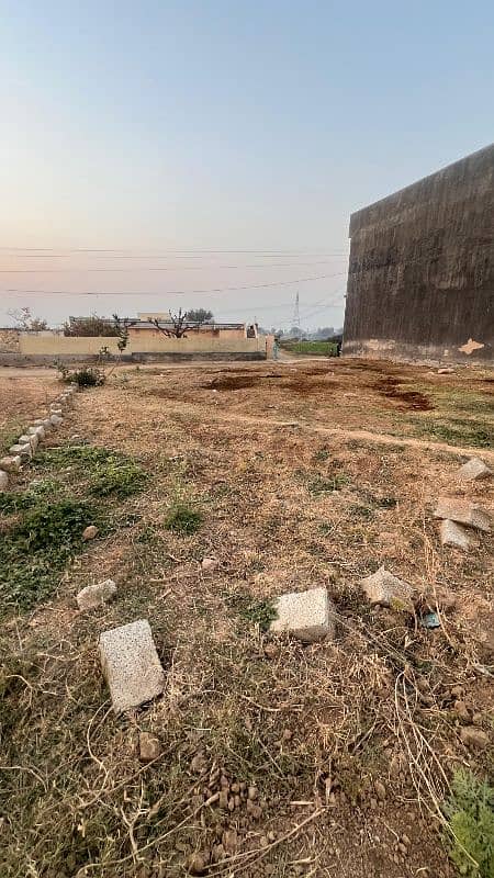 11 Marla plot urgent for sale DHA 3 1