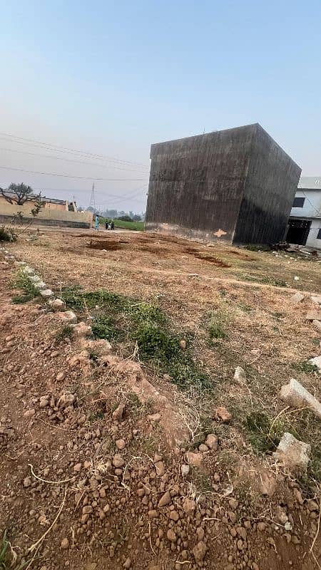 11 Marla plot urgent for sale DHA 3 2