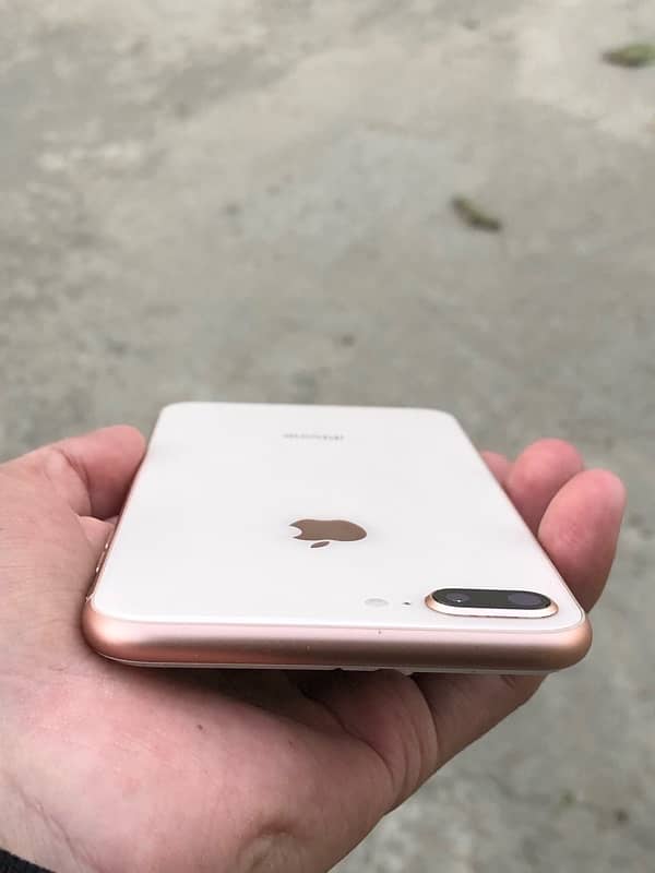 Iphone 8 plus 4