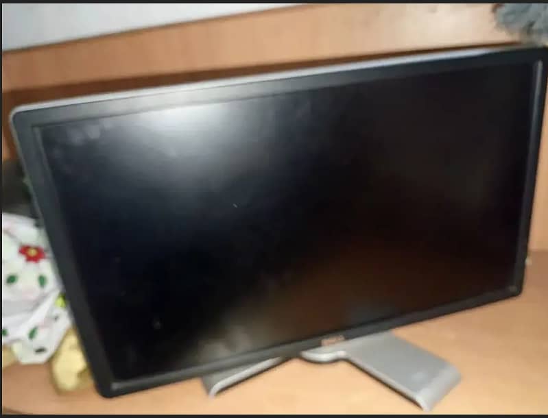 23 inch led urgent sale 1