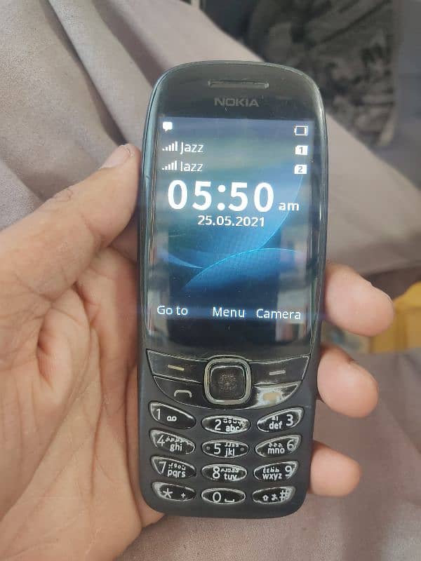 Nokia 6310 1