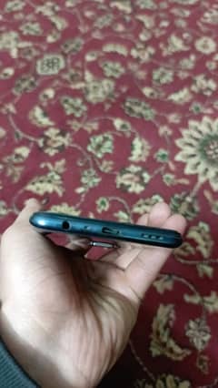 Oppo F 19