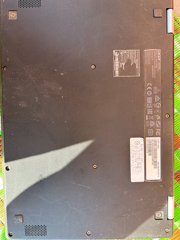 lenovo Laptop touch screen 7