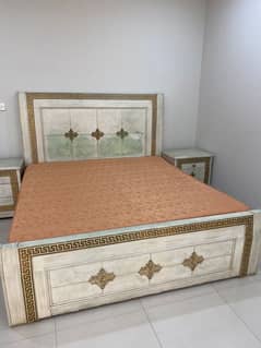 Wooden King size Bed Set