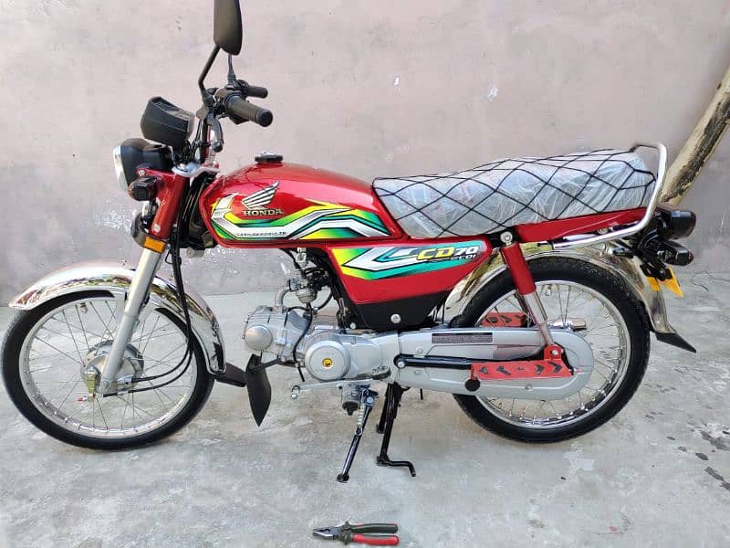 Honda CD70 condition 2