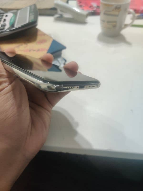 iphone xs max non pta 512gb waterpack.     0.3. 1.0. 5.1. 2.1. 6.6. 6. 3