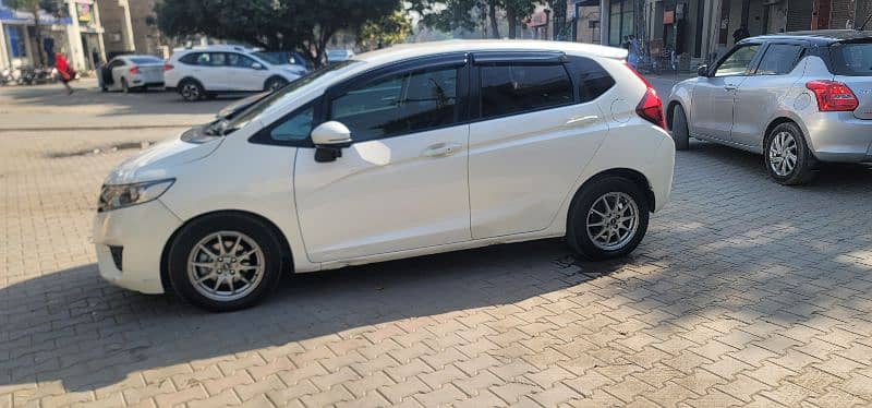 Honda Fit 2013 5