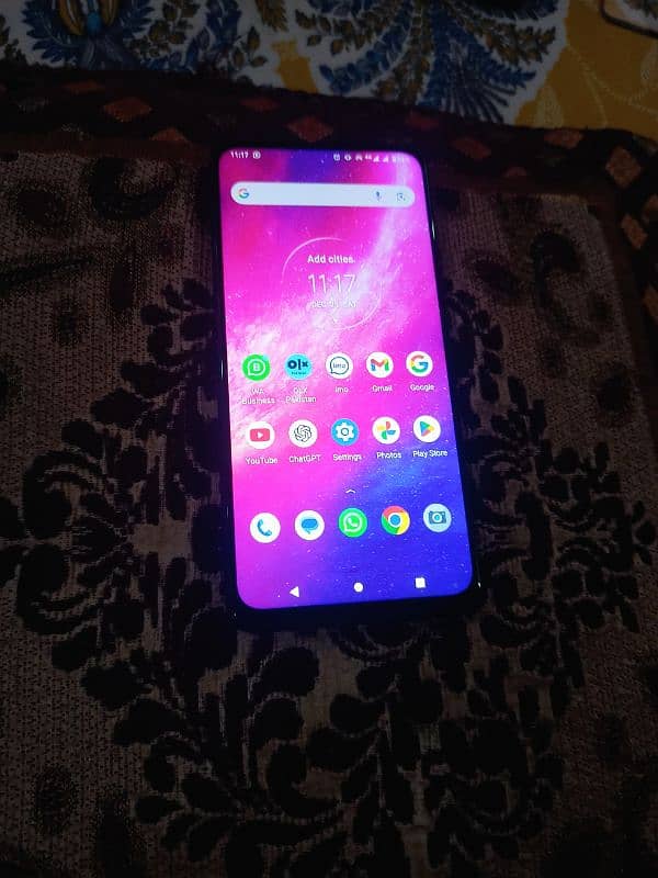 Motorola one hyper 64mp front camera and 32mp back camera 5