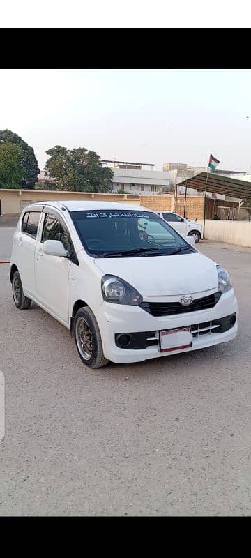 Daihatsu Mira 2016 1