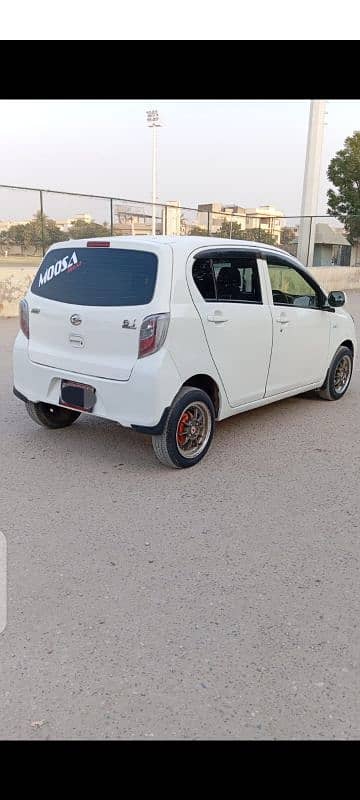 Daihatsu Mira 2016 3