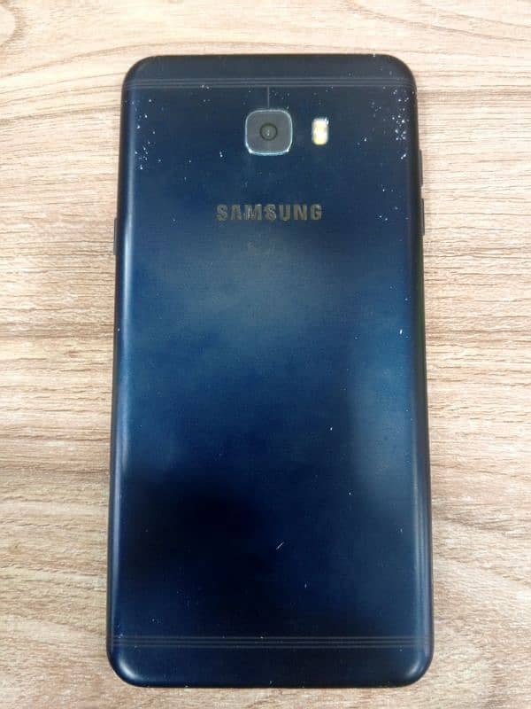 Samsung Galaxy C7 pro Urgent Sale 4/64 4