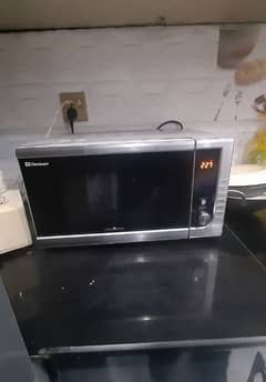 Dawlance microwave oven. 20 litres