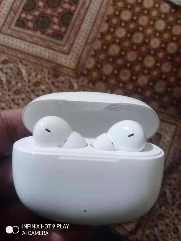 Earbuds 2