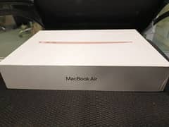 MacBook Air Chip M1  gold color