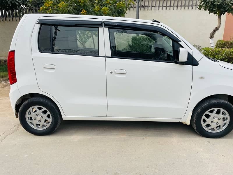 Suzuki Wagon R 2020 Urgent for sale 4